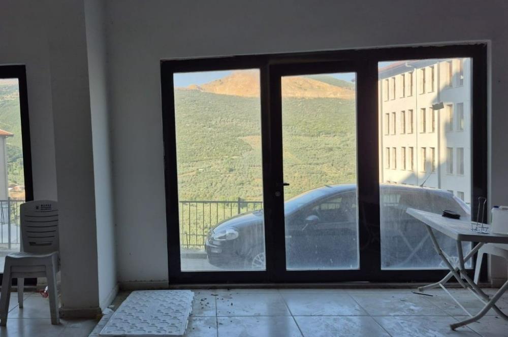 C21 Cius; Gemlik 2. Etap Belediye Konutlarında Eşyalı, Masrafsız 1+1 Satılık Daire