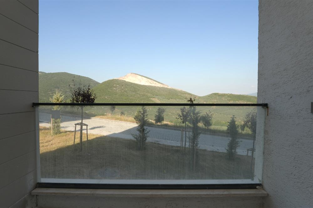 C21 Cius; Cihatlı TOKİ de Asansörlü 3+1 Sıfır Kiralık Daire