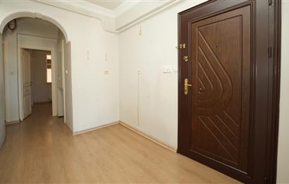 C21 Cius; Dr.Ziya Kaya Mh. Kapalı Pazar Yanı Damlakent Sitesi