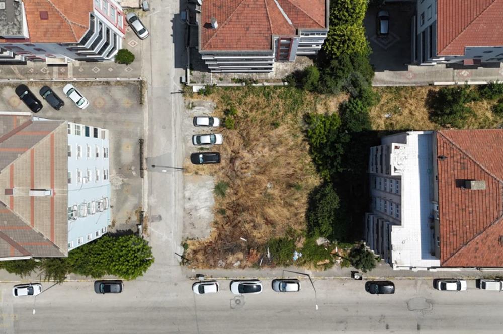 BALIKESİR BAHÇELİEVLER'DE 644 m² 5 KAT İMARLI KÖŞE PROJELİK ARSA