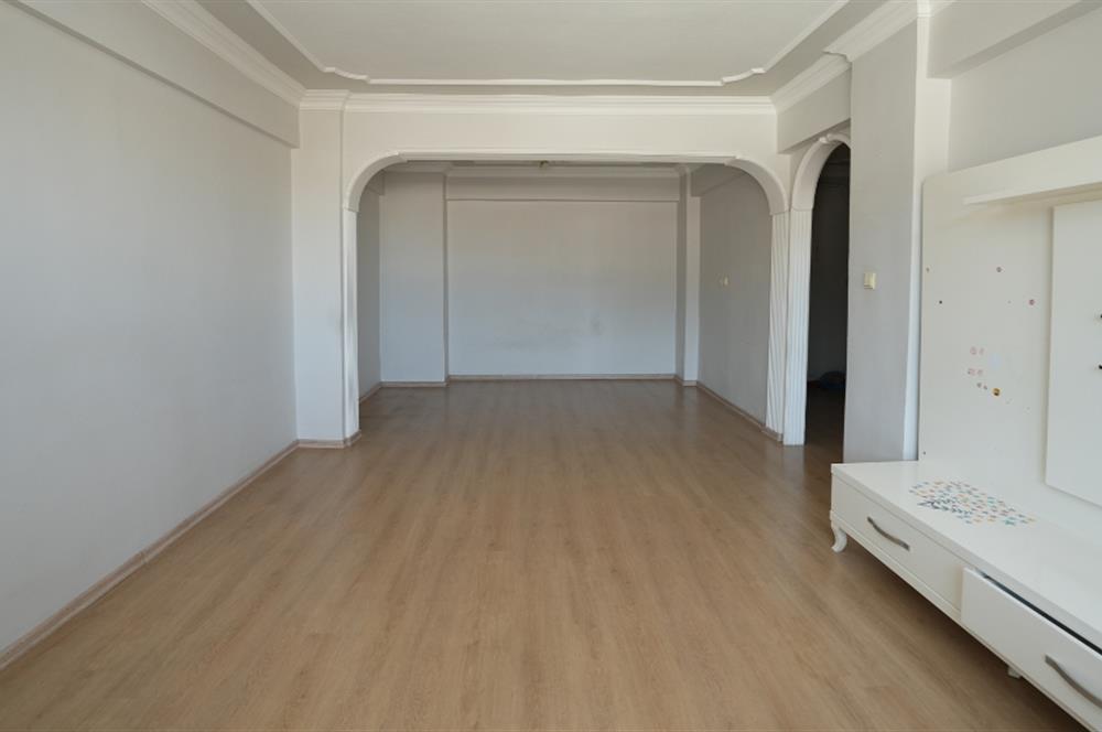 C21 Cius; Dr.Ziya Kaya Mh. Kapalı Pazar Yanı Damlakent Sitesi