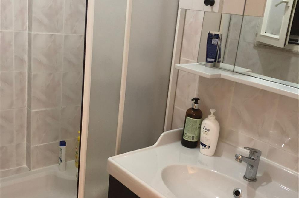 KUZGUNCUK'TA SAHİLE YAKIN 1+1 FULL EŞYALI SATILIK DAİRE