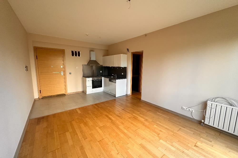 Ataşehir İnlife Sitesi Bahçe Kullanımlı Kiralık 1+1