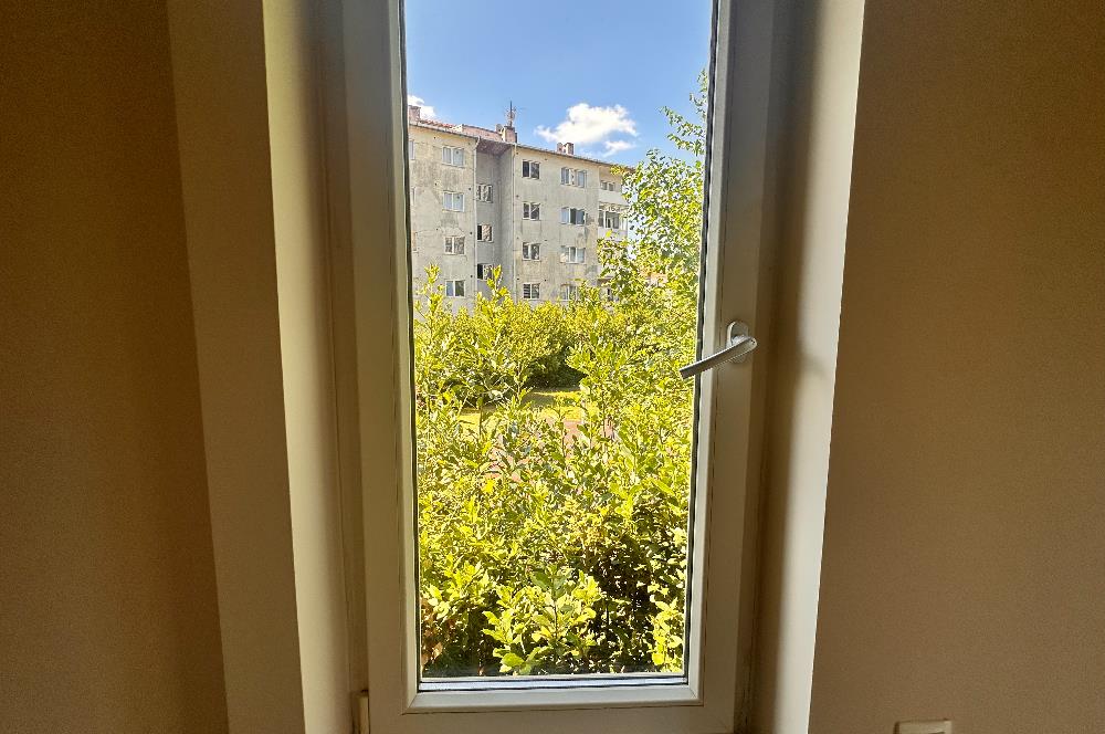 Ataşehir İnlife Sitesi Bahçe Kullanımlı Kiralık 1+1