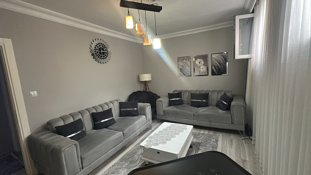 KAĞITHANE MERKEZ MAHALLESİ 2+1 SATILIK DAİRE