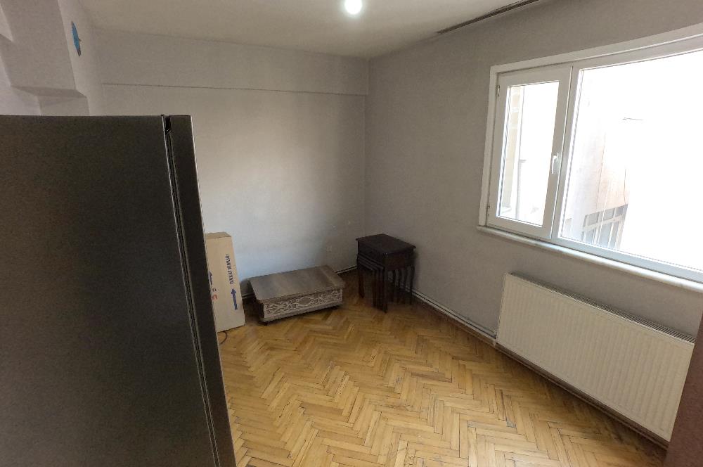 Beyoğlu Kasımpaşa'da Yatırımlık , Teraslı 2+2 (Çift 1+1) Dubleks Daire (TEK YETKİLİ CENTURY 21 FOREVER ÖMER FARUK ORDULU)