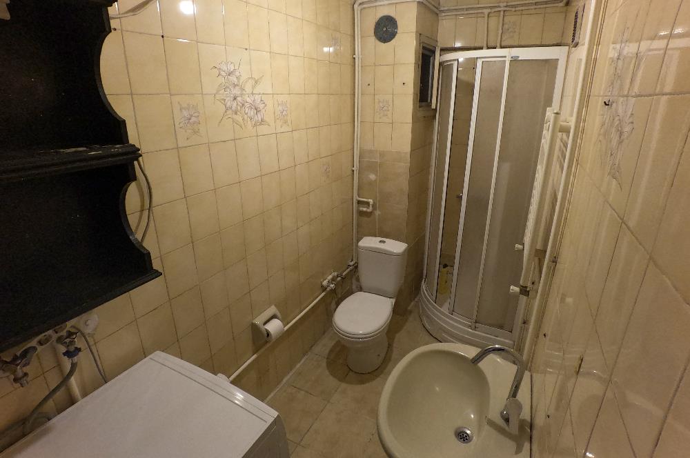 Beyoğlu Kasımpaşa'da Yatırımlık , Teraslı 2+2 (Çift 1+1) Dubleks Daire (TEK YETKİLİ CENTURY 21 FOREVER ÖMER FARUK ORDULU)