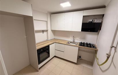SARIYER MERKEZ'DE KOMPLE YENİLENMİŞ 3 KATLI KİRALIK KONUT