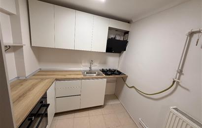 SARIYER MERKEZ'DE KOMPLE YENİLENMİŞ 3 KATLI KİRALIK KONUT