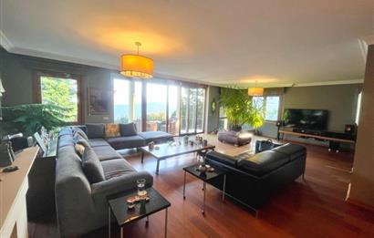 Boğaz Manzaralı Müstakil Havuzlu 6+2 Satılık Villa