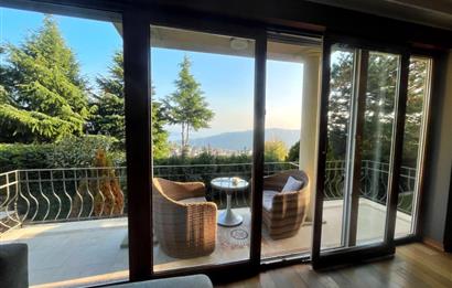 Boğaz Manzaralı Müstakil Havuzlu 6+2 Satılık Villa