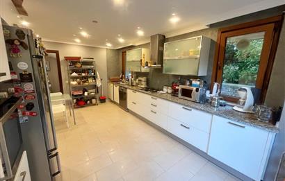 Boğaz Manzaralı Müstakil Havuzlu 6+2 Satılık Villa