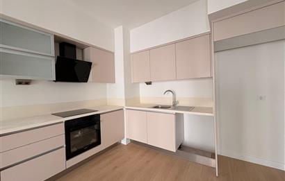 C21 ROOF FİKİRTEPE 5.ETAP BÜYÜK TİP ÇİFT CEPHE 1+1 KİRALIK DAİRE