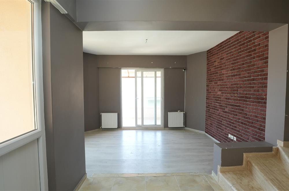 C21 Cius; Harmankaya Villaları'nda Deniz Manzaralı Bahçeli 3+2 Villa