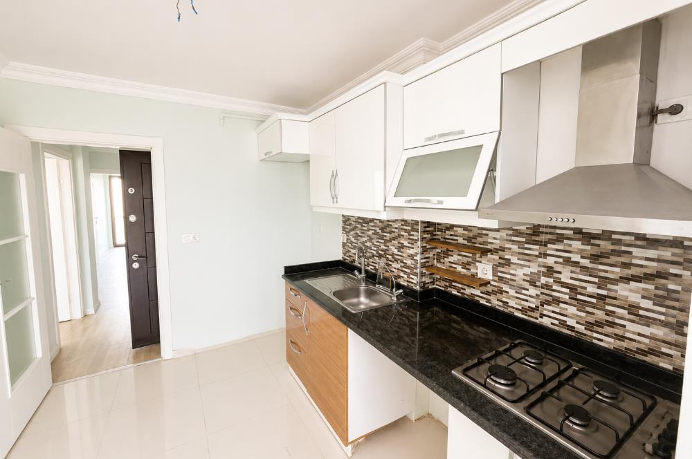 SERHAT PALUT KURTKÖY MERKEZ BOŞ SATILIK 2+1 DAİRE 