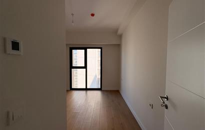 C21 ROOF FİKİRTEPE 5.ETAP BÜYÜK TİP ÇİFT CEPHE 1+1 KİRALIK DAİRE
