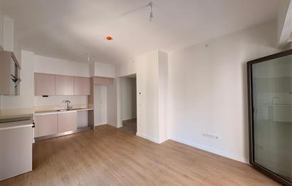 C21 ROOF FİKİRTEPE 5.ETAP BÜYÜK TİP ÇİFT CEPHE 1+1 KİRALIK DAİRE