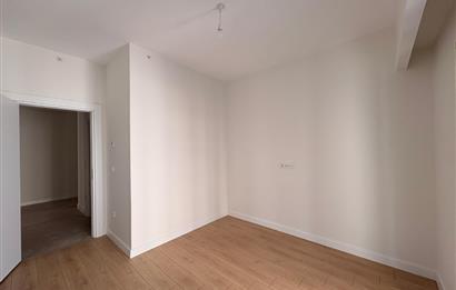 C21 ROOF FİKİRTEPE 5.ETAP BÜYÜK TİP ÇİFT CEPHE 1+1 KİRALIK DAİRE