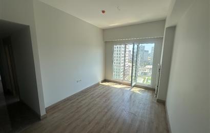 Self İstanbul'da Önü Açık, Güney Cephe Kiralık 2+1 Daire