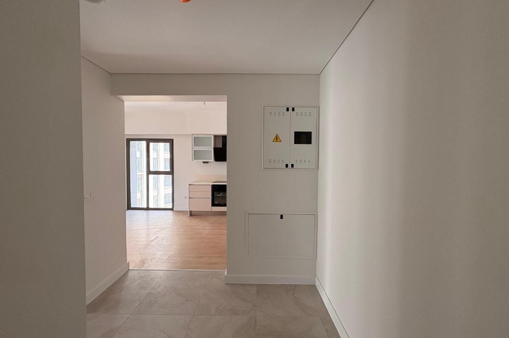 C21 ROOF FİKİRTEPE 5.ETAP BÜYÜK TİP ÇİFT CEPHE 1+1 KİRALIK DAİRE