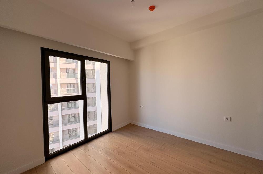 C21 ROOF FİKİRTEPE 5.ETAP BÜYÜK TİP ÇİFT CEPHE 1+1 KİRALIK DAİRE