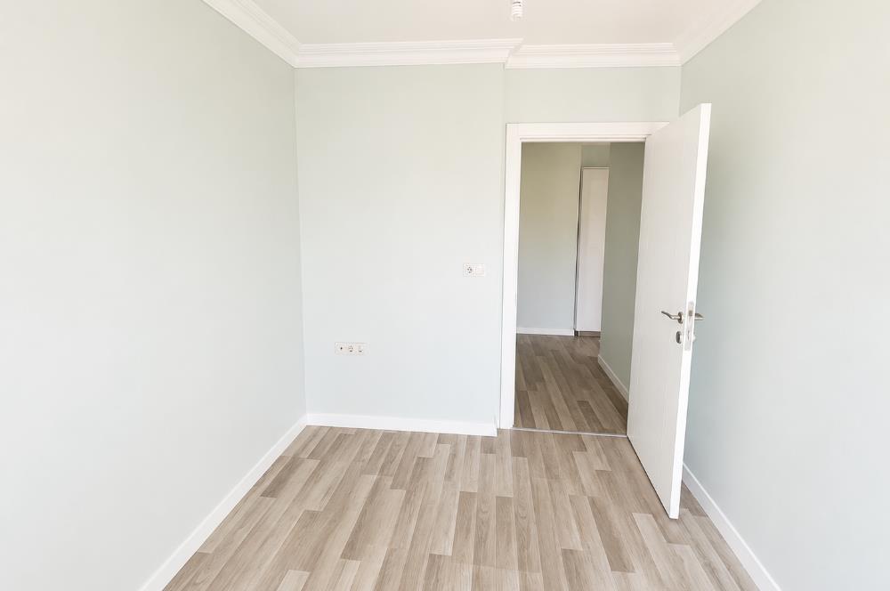SERHAT PALUT KURTKÖY MERKEZ BOŞ SATILIK 2+1 DAİRE 