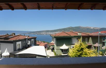 C21 Cius; Harmankaya Villaları'nda Deniz Manzaralı Bahçeli 3+2 Villa