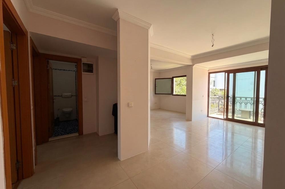 Bodrum Merkez'de Havuzlu Site İçerisinde Kiralık 2+1 Daire 