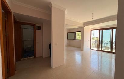 Bodrum Merkez'de Havuzlu Site İçerisinde Kiralık 2+1 Daire 