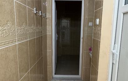 Yedieylül Mahallesinde Tadilatlı Satılık Daire