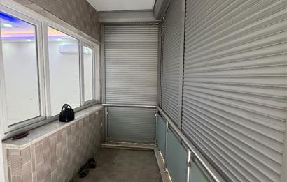 Yedieylül Mahallesinde Tadilatlı Satılık Daire