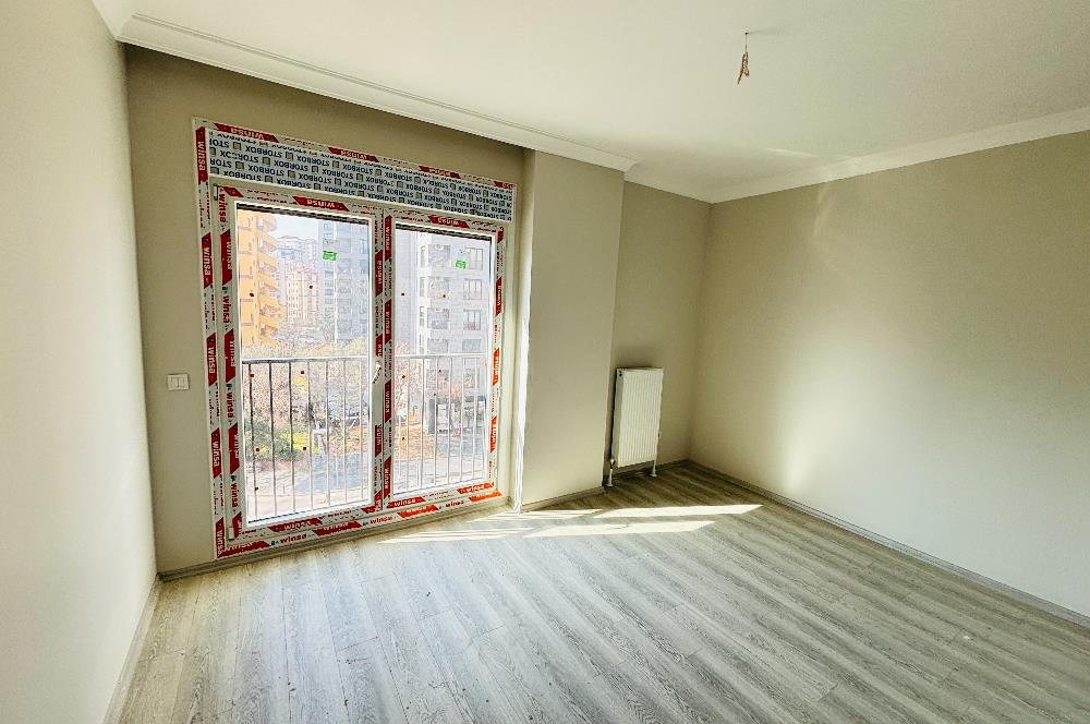 BOSTANCI KÖPRÜYE YAKIN YENİ BİNA 2+1 SATILIK