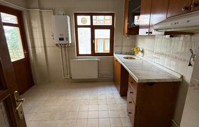ÇANKAYA BİRLİK DE SATILIK 3+1 ARA KAT FIRSAT DAİRE