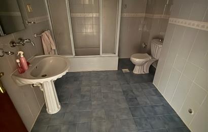 ÇANKAYA BİRLİK DE SATILIK 3+1 ARA KAT FIRSAT DAİRE