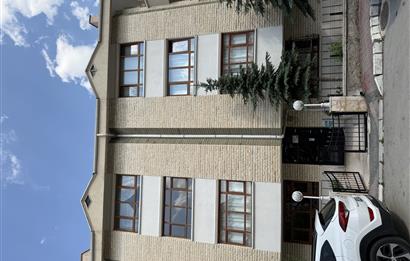 ÇANKAYA BİRLİK DE SATILIK 3+1 ARA KAT FIRSAT DAİRE