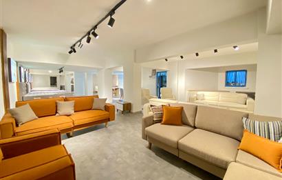 C 21 Loft’ tan İstiklal Caddesi Üzerinde 485 m2 İş Yeri