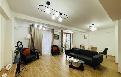 KOŞUYOLU MÜSTAKİL BİNADA 1.KAT 2+1 KİRALIK OFİS
