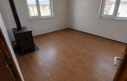 Pendik Sülüntepe'de Şehir Manzaralı Geniş 2+1 Daire
