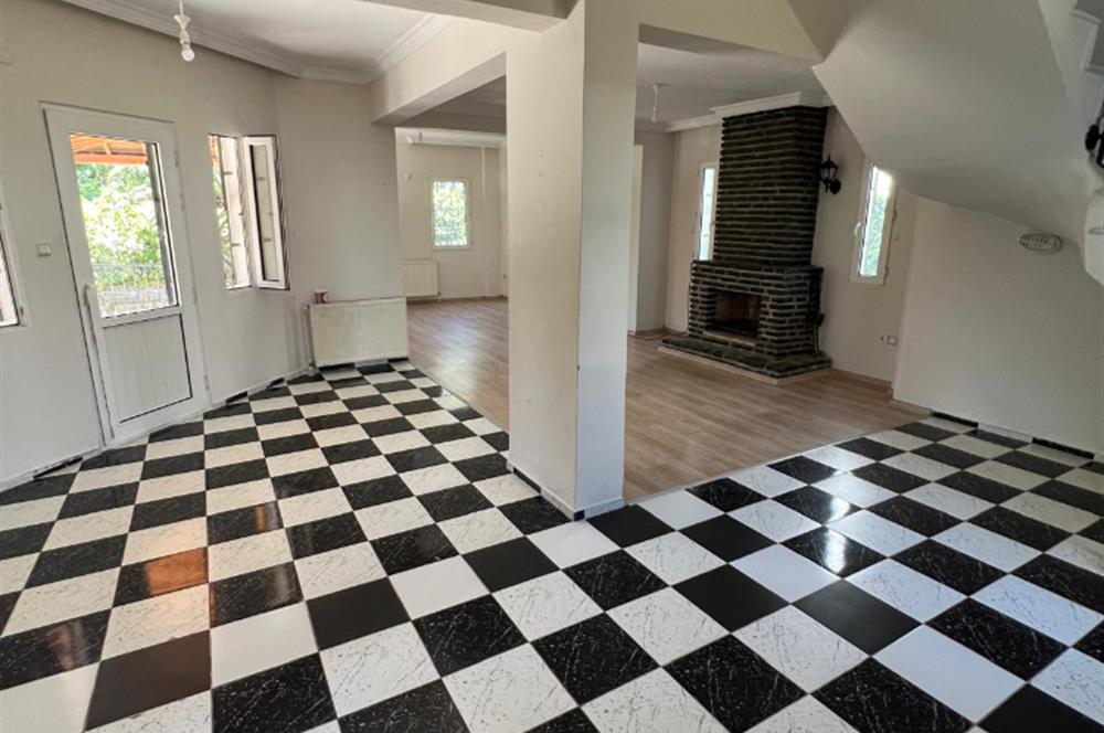 Eskiçeşme Müstakil Dubleks 3+1 Villa, Bahçeli & Şömineli