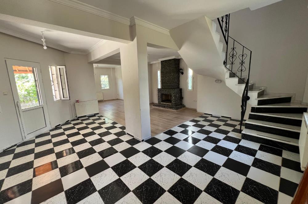 Eskiçeşme Müstakil Dubleks 3+1 Villa, Bahçeli & Şömineli