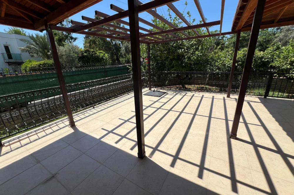 Eskiçeşme Müstakil Dubleks 3+1 Villa, Bahçeli & Şömineli