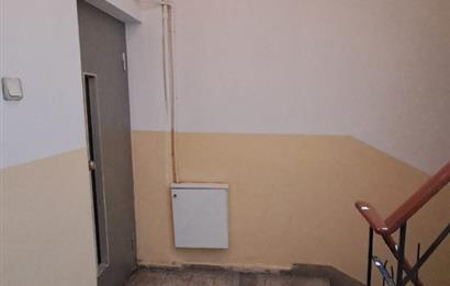 KAZANCI YOKUŞUNDA ASANSÖRLÜ BİNADA 2+1 KİRALIK DAİRE