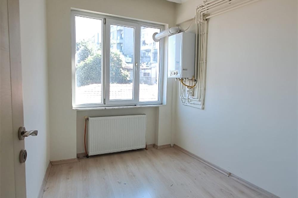 KAZANCI YOKUŞUNDA ASANSÖRLÜ BİNADA 2+1 KİRALIK DAİRE