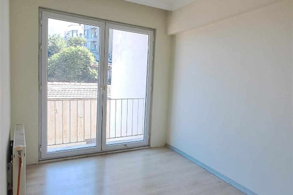 KAZANCI YOKUŞUNDA ASANSÖRLÜ BİNADA 2+1 KİRALIK DAİRE