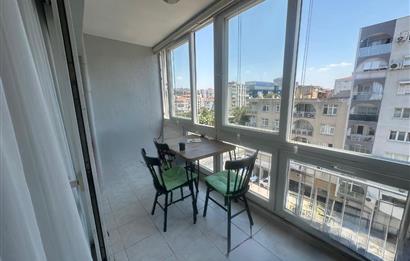 Üçyol Metro İstasyonu Yakını Bağkur Sitesinde 2+1 Satılık Daire