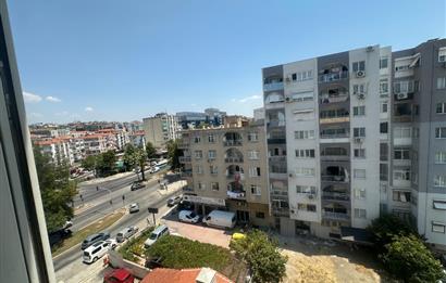 Üçyol Metro İstasyonu Yakını Bağkur Sitesinde 2+1 Satılık Daire