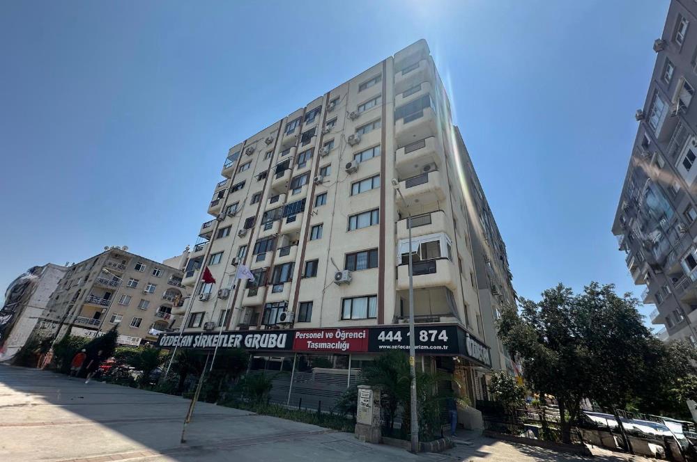 Üçyol Metro İstasyonu Yakını Bağkur Sitesinde 2+1 Satılık Daire