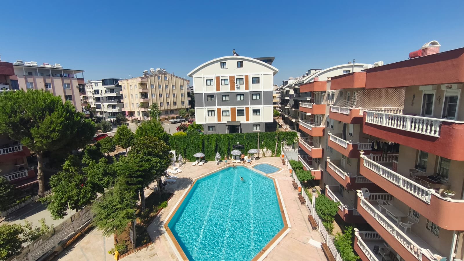 DİDİM MERKEZDE SATILIK 3+1 FIRSAT DAİRE