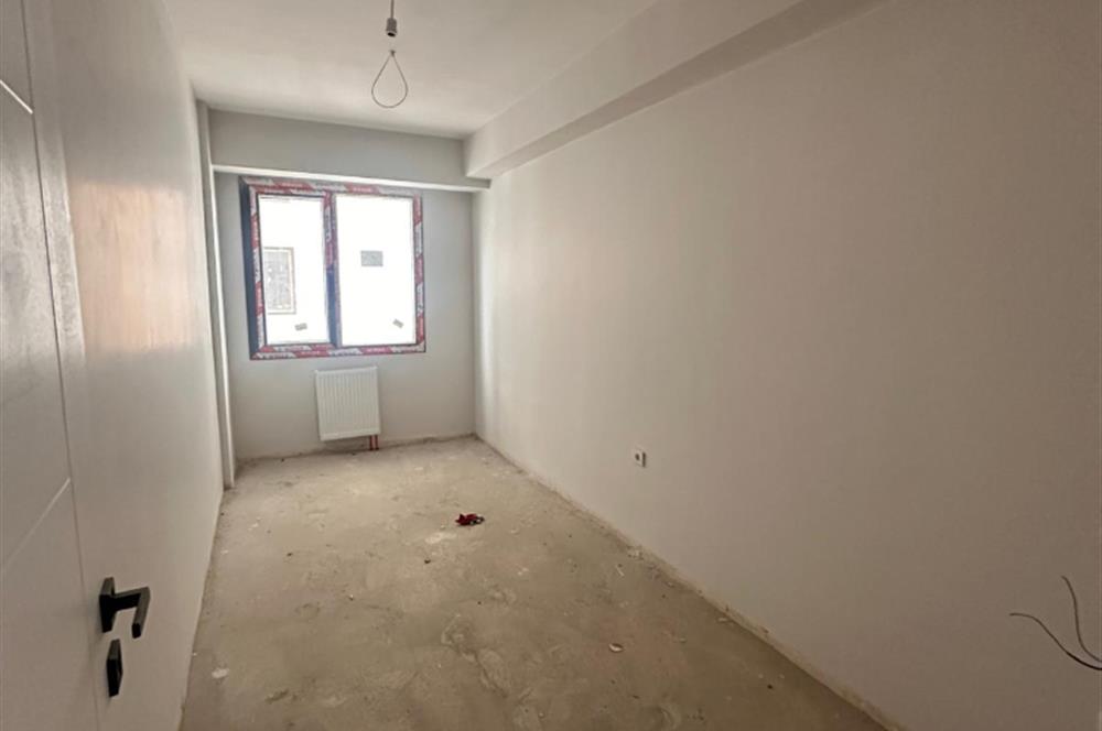 KÜÇÜKÇEKMECE DENİZ LİFE SİTESİN'DE 3+1 SATILIK DAİRE