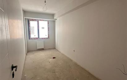 KÜÇÜKÇEKMECE DENİZ LİFE SİTESİN'DE 3+1 SATILIK DAİRE